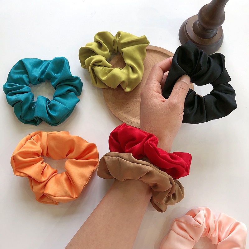 1 pcs/lot kids rope Elastic Hair decorations Bands Band Accessories gum for Girls Scrunchy Headbands Rubber French retro silk, Black
1 pcs/lot kids rope Elastic Hair decorations Bands Band Accessories gum for Girls Scrunchy Headbands Rubber French retro silk, Black