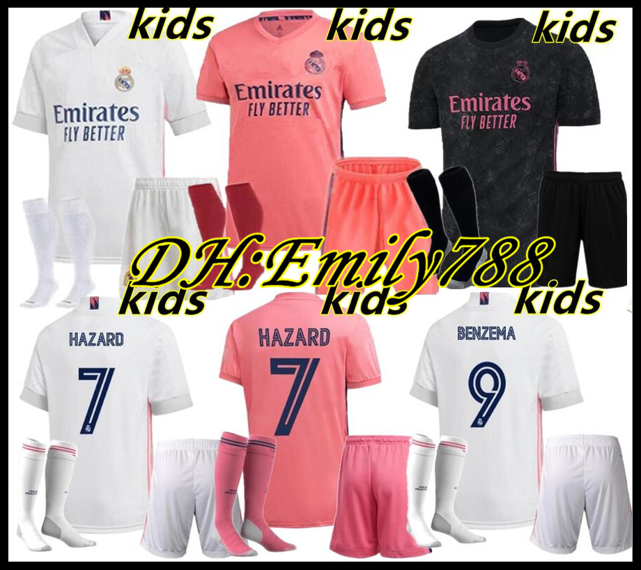 2020 2021Real Madrid Kids soccer jersey 20/21 Real Madrid 4th kids+sock BALE SERGIO RAMOS HAZARD JOVIC MORATA ASENSIO MODRIC football shirt, Black;yellow
2020 2021Real Madrid Kids soccer jersey 20/21 Real Madrid 4th kids+sock BALE SERGIO RAMOS HAZARD JOVIC MORATA ASENSIO MODRIC football shirt, Black;yellow