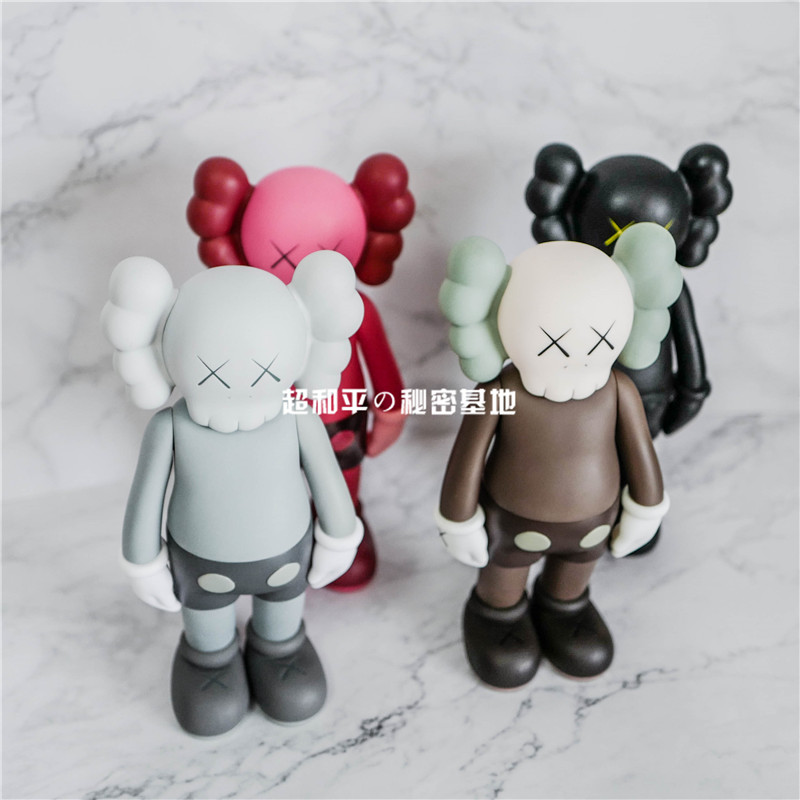 53CM kaw Large Action Figures Oversized 53cm tall Vinyl material prototype companion Toy ornaments Office decorations OriginalFake, Black
53CM kaw Large Action Figures Oversized 53cm tall Vinyl material prototype companion Toy ornaments Office decorations OriginalFake, Black