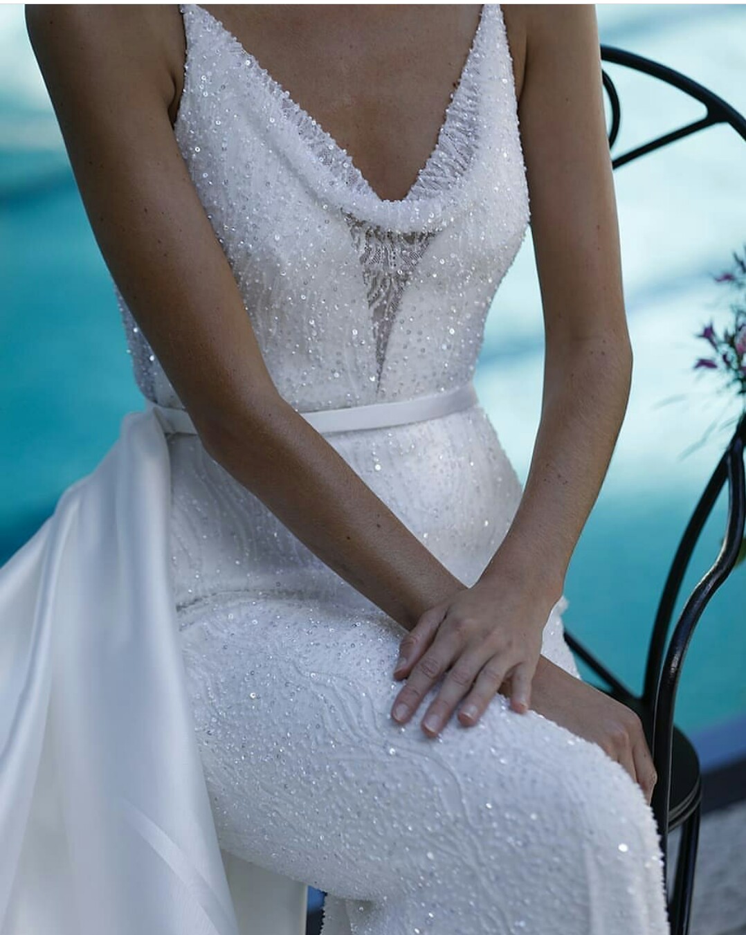 Strap Mermaid Wedding Dresses with Detachble Train Sequins Beaded Wedding Dress with Rhinestones Custom Made Vestidos De Novia