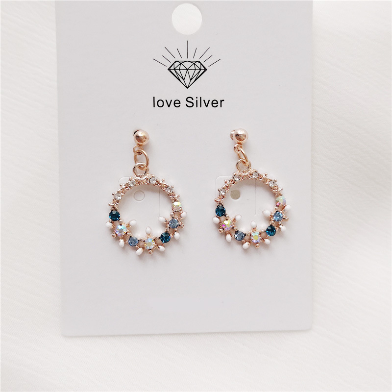 Drop Earrings Charms Womans Stud Earring Round Ladies Wedding Fashion Girls Korean Yellow Gold Color Vintage Zinc Alloy Brincos
Drop Earrings Charms Womans Stud Earring Round Ladies Wedding Fashion Girls Korean Yellow Gold Color Vintage Zinc Alloy Brincos