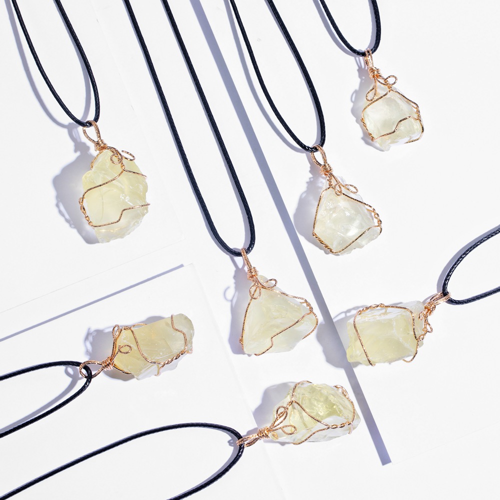 Long Chain Natural Raw Crystal Pendant Necklace Roungh Tumbled Rock Stone Healing Irregular Handmade Yoga Jewelry for Women