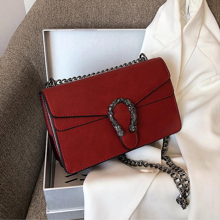 Factory wholesale women handbag lychee leather chain bag elegant Joker leathers shoulder bags street trend Vintage womens messenger handbags 0638
Factory wholesale women handbag lychee leather chain bag elegant Joker leathers shoulder bags street trend Vintage womens messenger handbags 0638