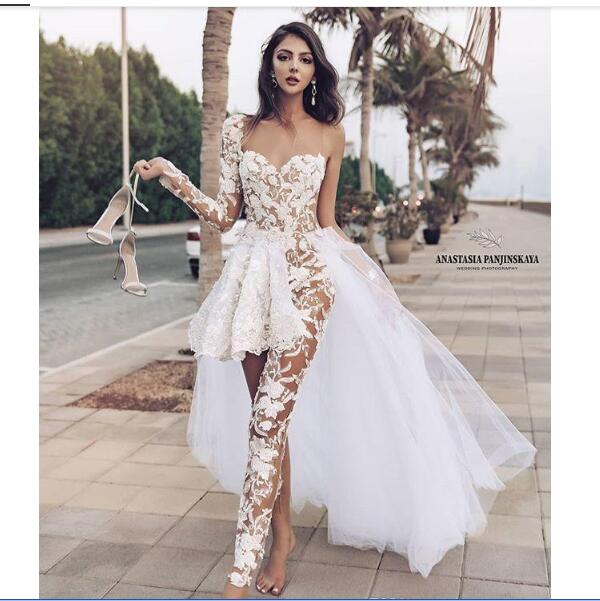 2020 Western Country Wedding Jumpsuits With Detachable Train Lace Appliqued Sweetheart Long Sleeve Boho Wedding Dress Vestidos De Novia, Black
2020 Western Country Wedding Jumpsuits With Detachable Train Lace Appliqued Sweetheart Long Sleeve Boho Wedding Dress Vestidos De Novia, Black