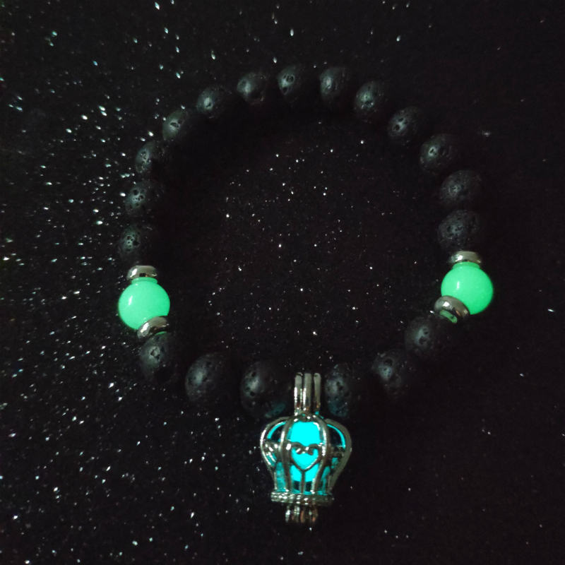 Natural Stone Luminous Bead Bracelets Glow In The Dark Crown Shape Handmade Bracelet Men Women Fluorescent Jewelry Wholesale
Natural Stone Luminous Bead Bracelets Glow In The Dark Crown Shape Handmade Bracelet Men Women Fluorescent Jewelry Wholesale