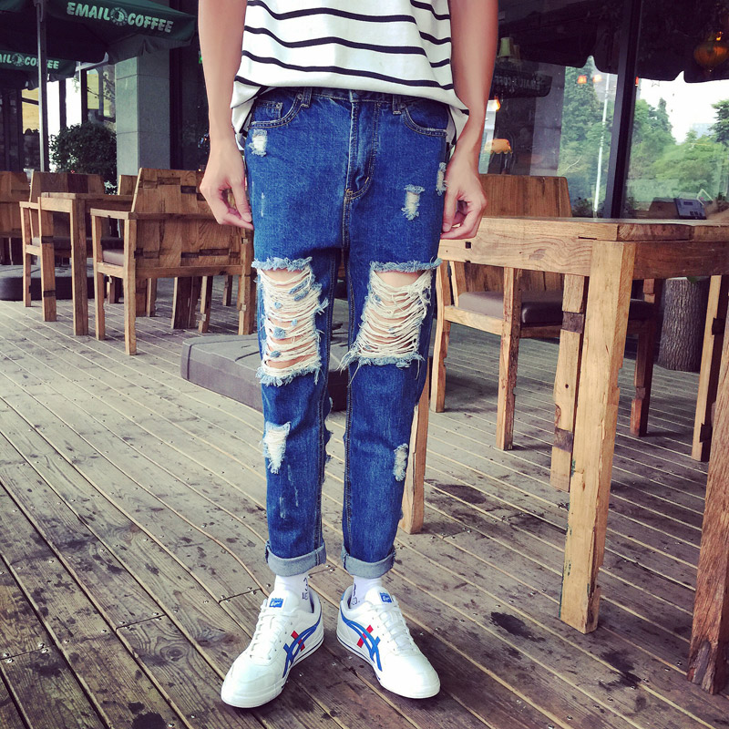 New 2020 men's clothing fashion singer street Hair Stylist Jeans nine point pants big hole jeans plus size costumes, Blue
New 2020 men's clothing fashion singer street Hair Stylist Jeans nine point pants big hole jeans plus size costumes, Blue