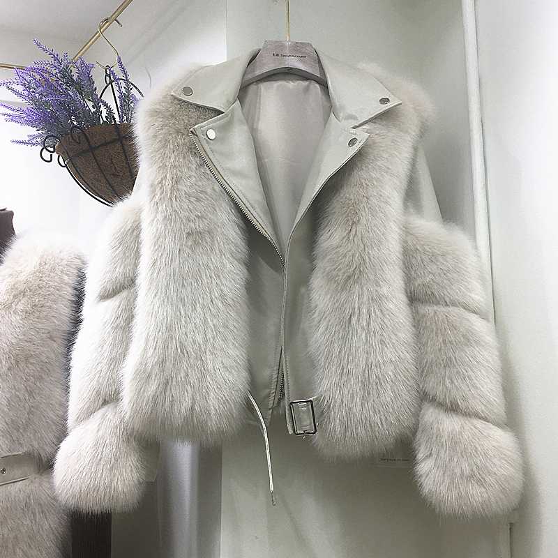 2020 New Skin Thin Jacket Ms. Fur Coat Female Motorcycle Model Leather FashionShort Coat Women' fur jacket, Black
2020 New Skin Thin Jacket Ms. Fur Coat Female Motorcycle Model Leather FashionShort Coat Women' fur jacket, Black