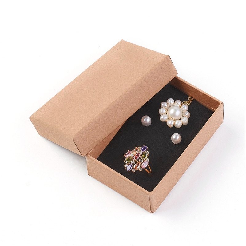12pcs/lot 9x7x3cm Red Tan Black Olive Cardboard Jewelry Set Display Packaging Gift Box with Sponge inside for Ring Necklace MX200810