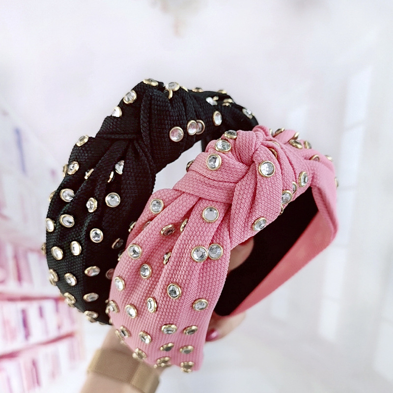 European and American Hot Hairband Japanese and Korean Style Hemming Middle Knotted Headband Hairpin Fabric
European and American Hot Hairband Japanese and Korean Style Hemming Middle Knotted Headband Hairpin Fabric