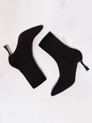 Women's boots 2020 autumn and winter new all-match pointed toe stiletto knitted large size stretch women's boots socks, Black single li
Women's boots 2020 autumn and winter new all-match pointed toe stiletto knitted large size stretch women's boots socks, Black single li