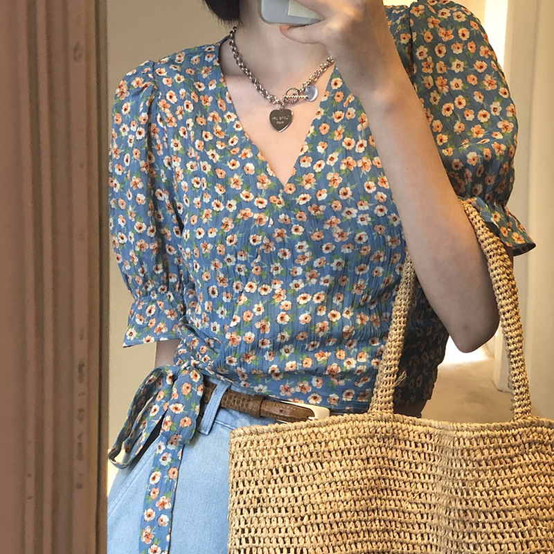 Summer Women Floral Boho Fashion Blouse Chiffon Vacation Shirts Casual Puff Sleeve Bandage Bow V Blouses Femme Outfits, As shown
Summer Women Floral Boho Fashion Blouse Chiffon Vacation Shirts Casual Puff Sleeve Bandage Bow V Blouses Femme Outfits, As shown