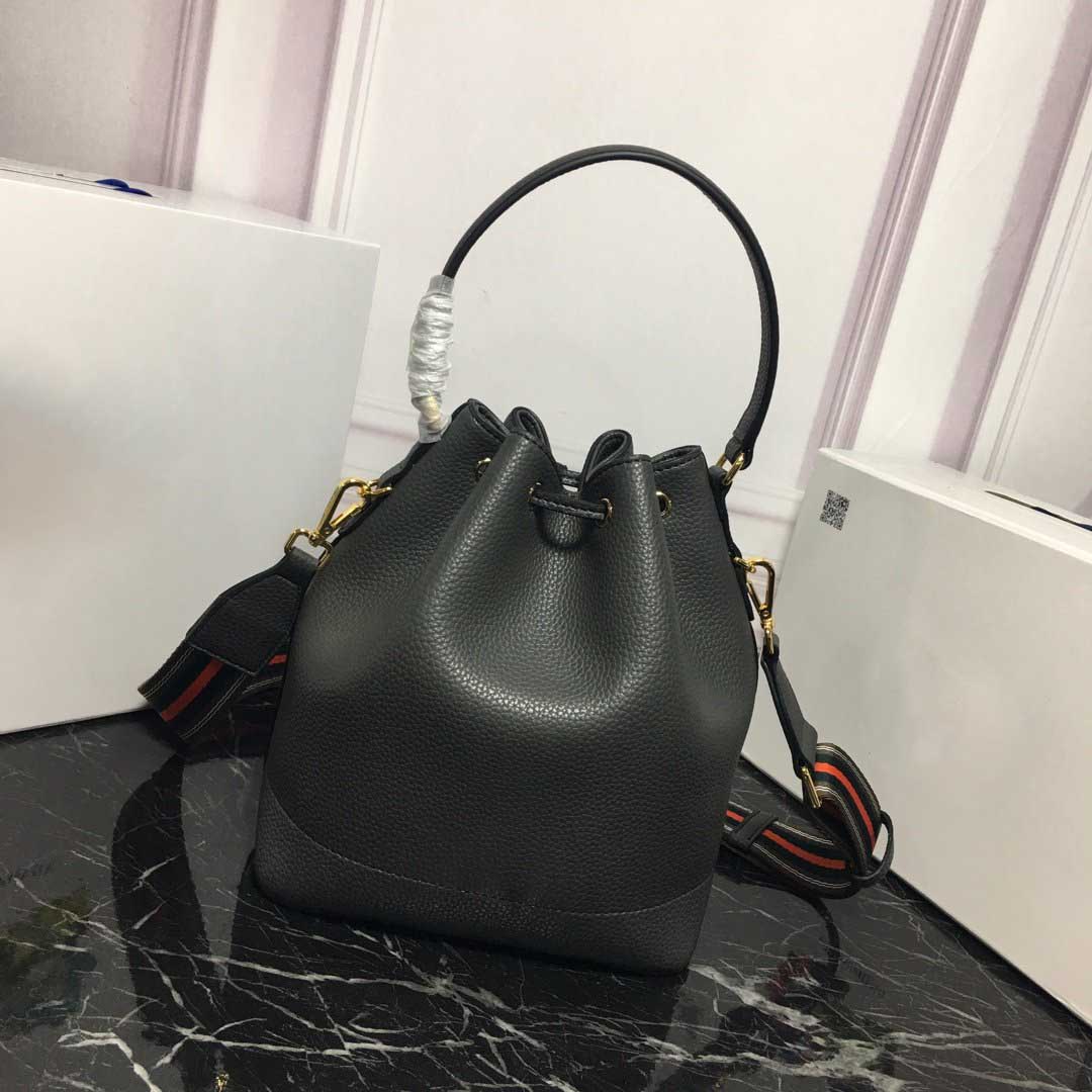 Women Designer Backpack Strap Shoulder Travel Bag Classic Designer Crossbody Bag Genuine Leather Backpack For Women Luxury Designer Handbags, Pink
Women Designer Backpack Strap Shoulder Travel Bag Classic Designer Crossbody Bag Genuine Leather Backpack For Women Luxury Designer Handbags, Pink