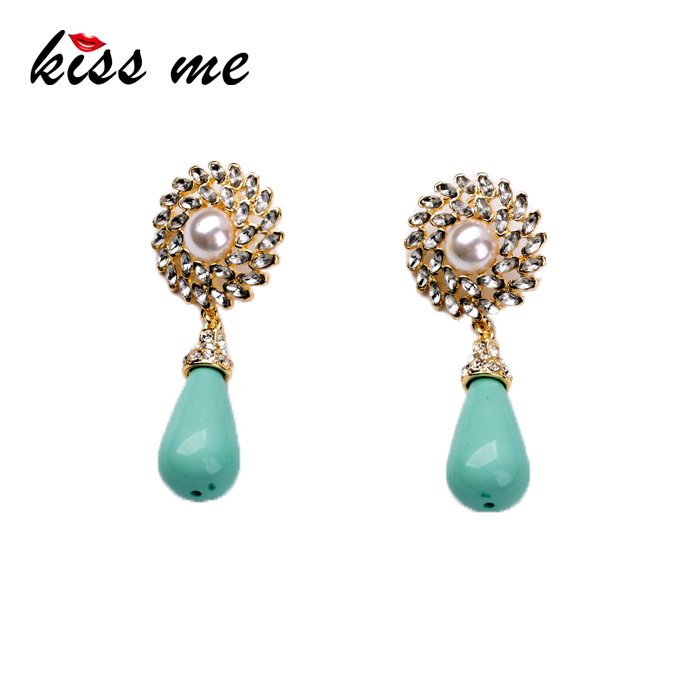 KISS ME 2020 Trendy Statement Jewelry Gorgeous Resin Stone Dangle Drop Earrings for Women Factory Wholesale
KISS ME 2020 Trendy Statement Jewelry Gorgeous Resin Stone Dangle Drop Earrings for Women Factory Wholesale