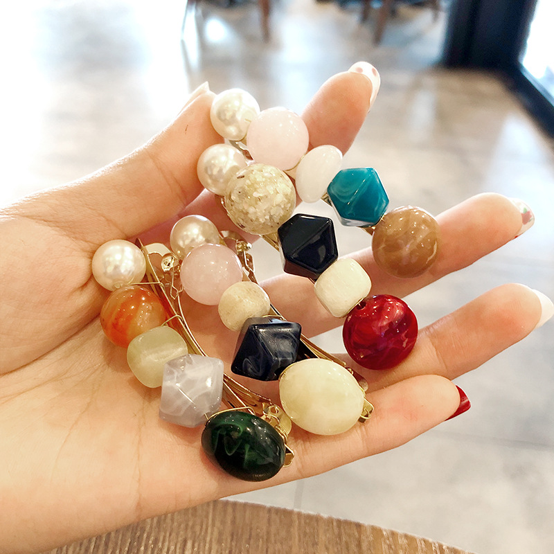 Korean New Style Imitation Pearl Gem Spring Clip Girl's Side Clip Fashion Adult Broken Hair
Korean New Style Imitation Pearl Gem Spring Clip Girl's Side Clip Fashion Adult Broken Hair