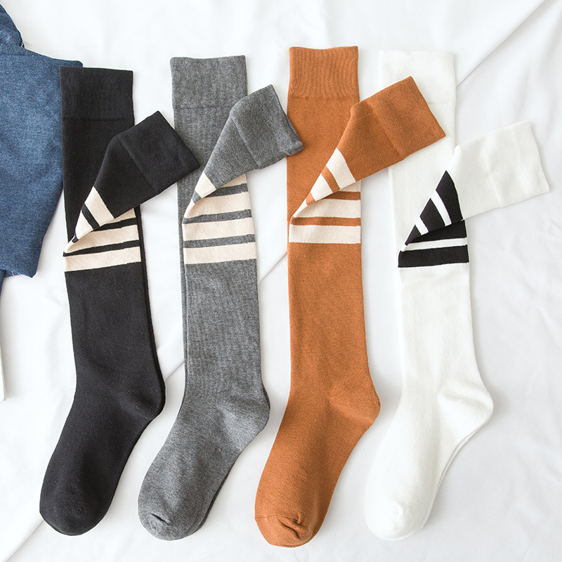 women socks Middle Tube Length Autumn and Spring new knee socks simple Stripes female college style long, 008
women socks Middle Tube Length Autumn and Spring new knee socks simple Stripes female college style long, 008