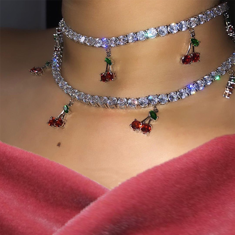 1Pcs Fashion Women Necklaces Cherry Pendant Square Crystal Clavicle Chain Silver Color Necklace Charm Birthday Gift Lady Jewelry
1Pcs Fashion Women Necklaces Cherry Pendant Square Crystal Clavicle Chain Silver Color Necklace Charm Birthday Gift Lady Jewelry