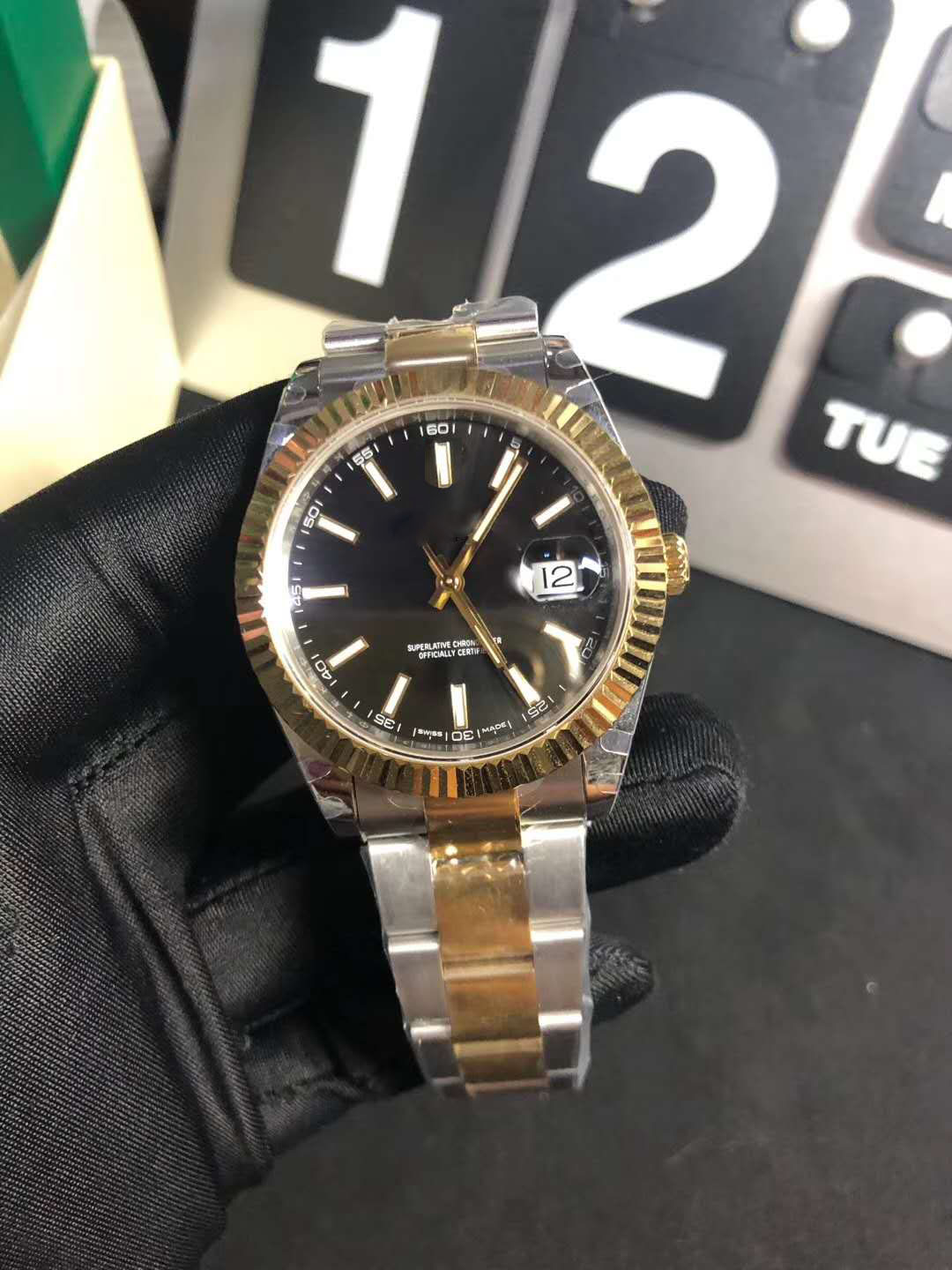 Top Luxury Mens BP Factory 2813 Mechanical Watch Jubilee Bracelet 126333 126300 126334 116334 126331 Automatic Watches Datejust Wristwatches, Multi-color
Top Luxury Mens BP Factory 2813 Mechanical Watch Jubilee Bracelet 126333 126300 126334 116334 126331 Automatic Watches Datejust Wristwatches, Multi-color