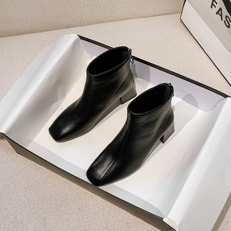 2020 New Red Han Womens Boots New Style for Autumn and Winter Fashion Square Head Chunky Heel Black Leather Boots Womens High Heel Ankle Boo, Black (single)
2020 New Red Han Womens Boots New Style for Autumn and Winter Fashion Square Head Chunky Heel Black Leather Boots Womens High Heel Ankle Boo, Black (single)