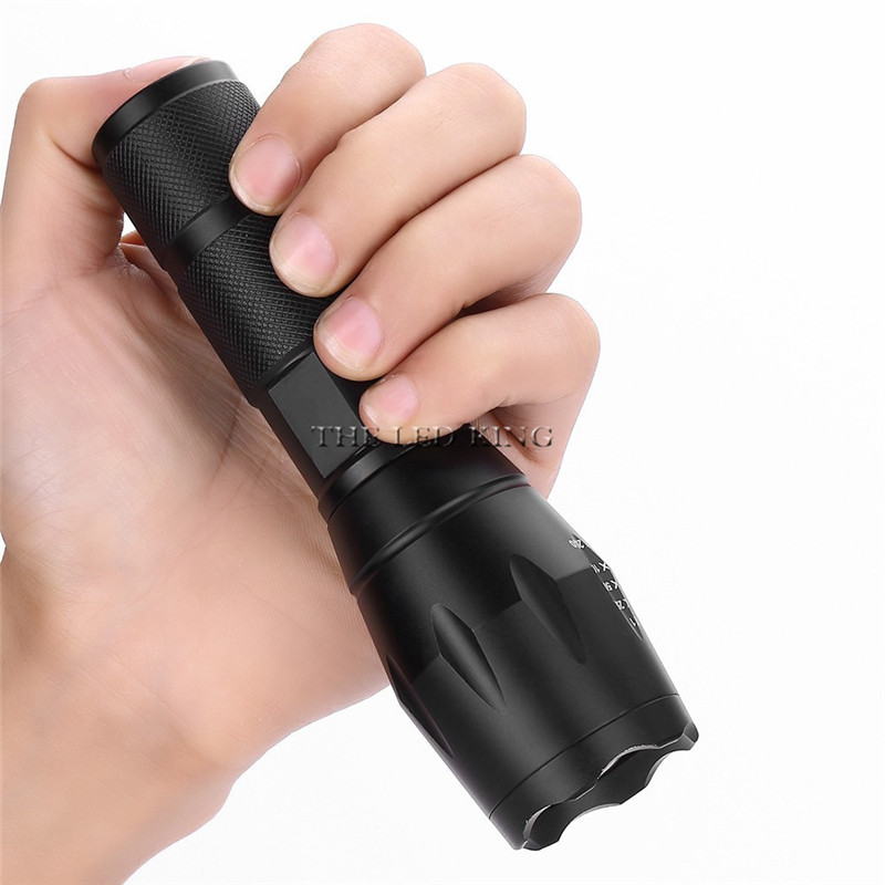 Ultra Bright 8000 LM Led linterna led torch T6/L2/V6 26650 5 Switch Modes Zoomable Bicycle Light use 18650 battery
Ultra Bright 8000 LM Led linterna led torch T6/L2/V6 26650 5 Switch Modes Zoomable Bicycle Light use 18650 battery