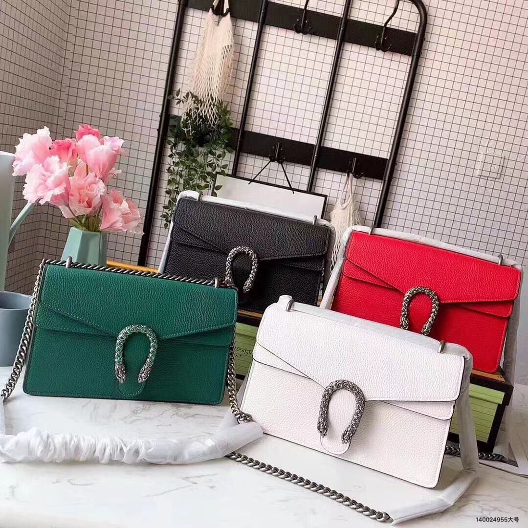 2019 new high quality lychee leather retro luxury handbag high quality designer original leather shoulder bag diagonal bag
2019 new high quality lychee leather retro luxury handbag high quality designer original leather shoulder bag diagonal bag