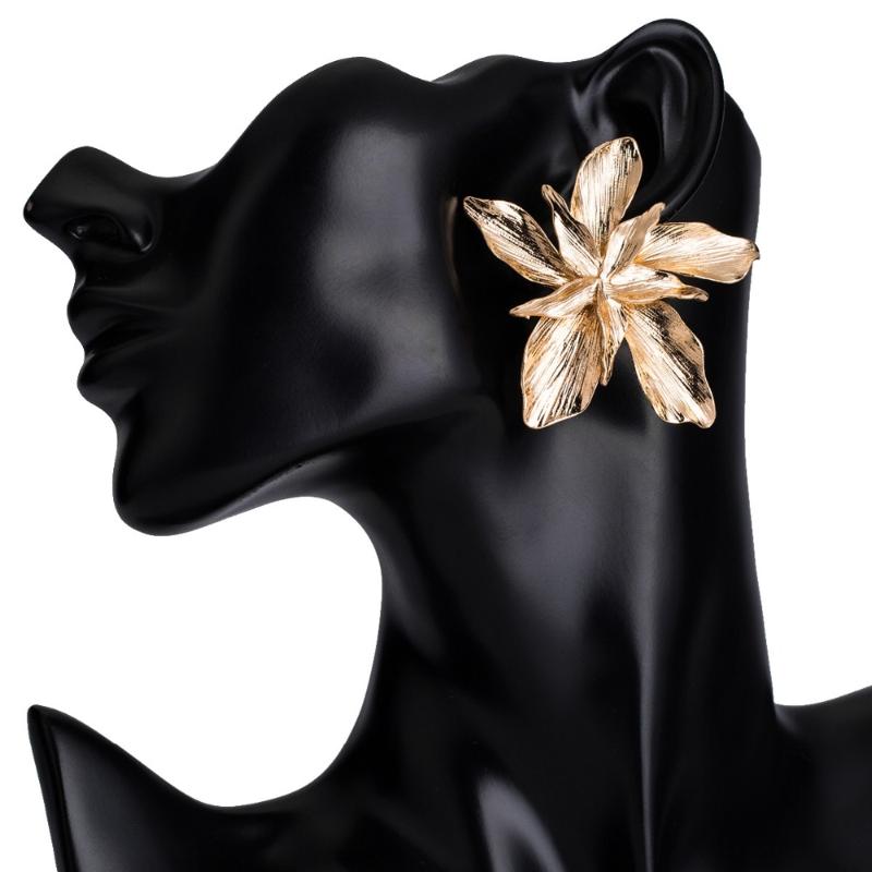 Big star earrings gold color flower fashion women's stud earrings 2020 metal sweet statement earings jewelry
Big star earrings gold color flower fashion women's stud earrings 2020 metal sweet statement earings jewelry