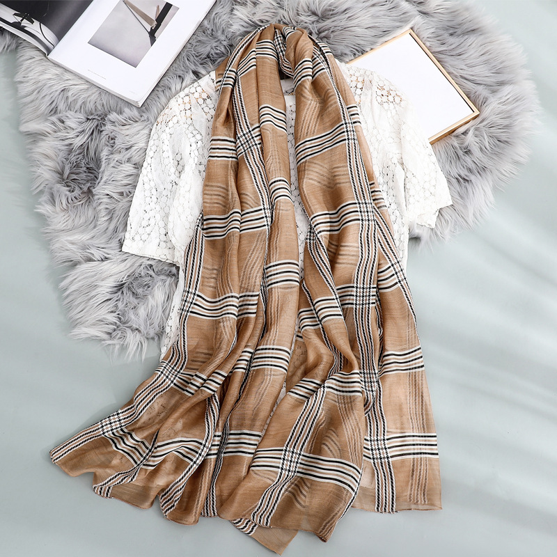 Spring and Summer Silk Wool Scarf Women's Plaid Scarf All-match Shawl Long Silk Factory Direct women hijab
Spring and Summer Silk Wool Scarf Women's Plaid Scarf All-match Shawl Long Silk Factory Direct women hijab