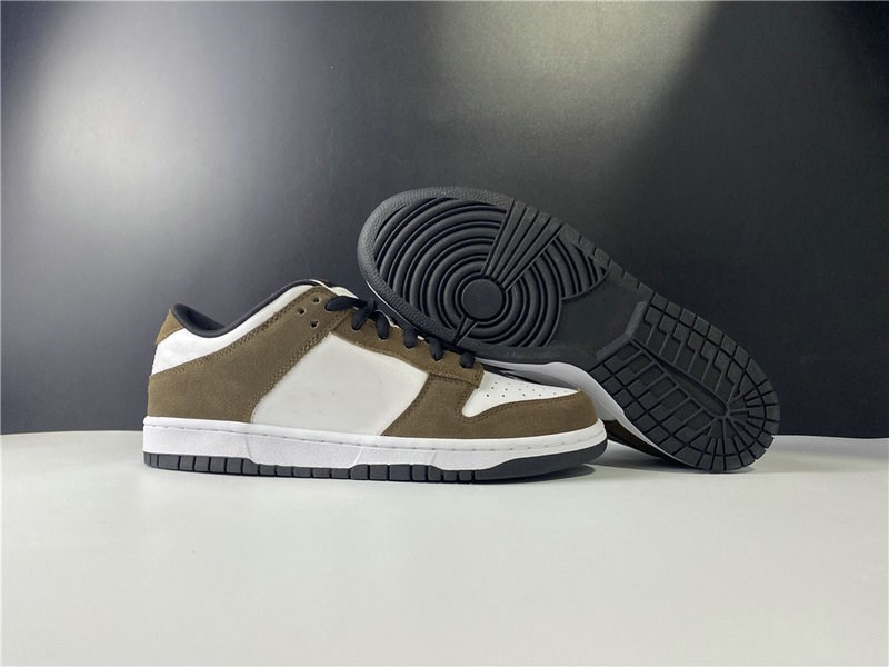Special Edition Low Skateboard Designer Shoes White Black Trail End Brown Fashion Sport Zapatos Sneakers Best Quality Come With Box
Special Edition Low Skateboard Designer Shoes White Black Trail End Brown Fashion Sport Zapatos Sneakers Best Quality Come With Box