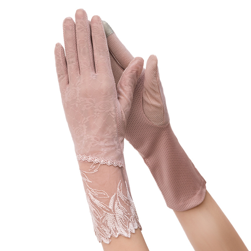 Summer Driving Sunscreen Lace Gloves Touch Screen Anti-UV Exquisite Women Gloves Thin Breathable Non-slip Medium Elegant
Summer Driving Sunscreen Lace Gloves Touch Screen Anti-UV Exquisite Women Gloves Thin Breathable Non-slip Medium Elegant