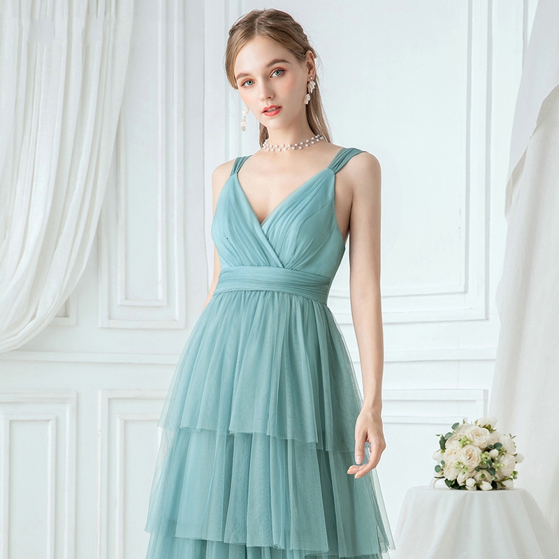 Elegant Turquoise Bridesmaid Dresses Layers A-Line Evening Dress V-Neck Ruched Spaghetti Straps Tulle Wedding Party Gowns