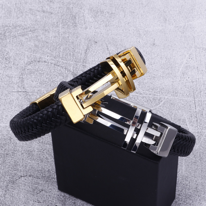 2020 XMAS Gifts gold stainless steel with leather cross bracelet mens punk bangle 12mm 8.26
2020 XMAS Gifts gold stainless steel with leather cross bracelet mens punk bangle 12mm 8.26