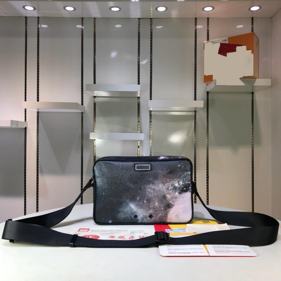 Top-Qualitat Mode Umhangetasche fur Manner und Frauen Taschen Netter Stil aus echtem Leder Crossbody Schulter Kameratasche fur Damen 28*19*6