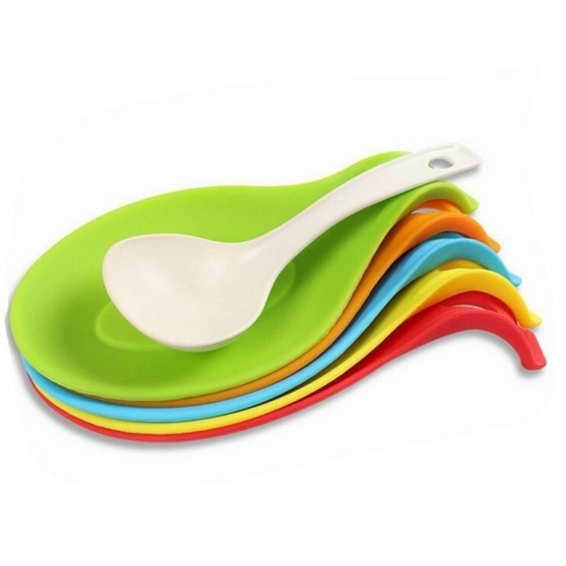 Food Grade Silicone Dinnerware Holder Heat Resistant Spoon Rest Utensil Spatula Holders Gadget Kitchen Tableware Storage Rack Tool
Food Grade Silicone Dinnerware Holder Heat Resistant Spoon Rest Utensil Spatula Holders Gadget Kitchen Tableware Storage Rack Tool