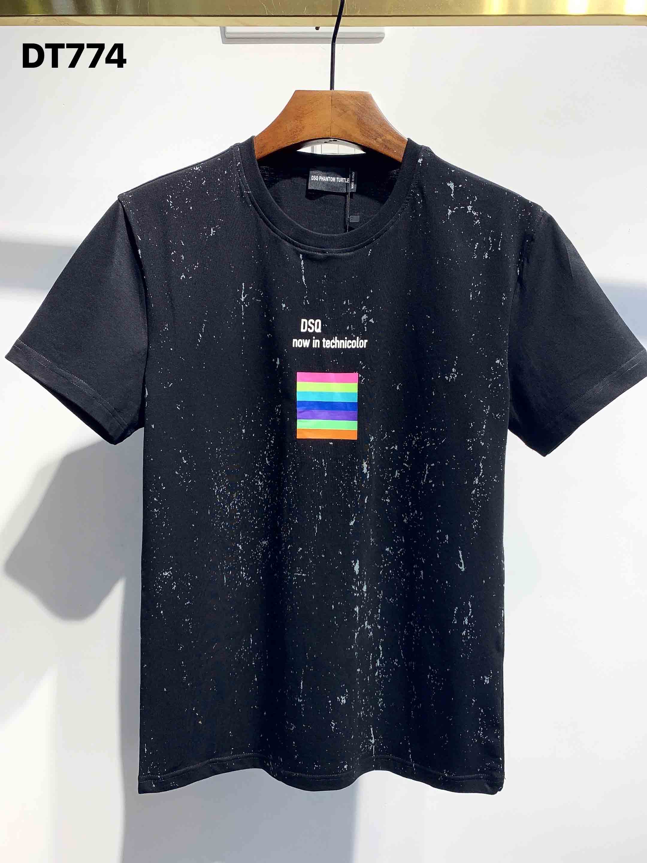 DSQ t shirts Mens Designer T Shirts Black White Men Summer Fashion Casual Streetwear T-shirt Tops Short Sleeve Size M-XXXL 3208
DSQ t shirts Mens Designer T Shirts Black White Men Summer Fashion Casual Streetwear T-shirt Tops Short Sleeve Size M-XXXL 3208