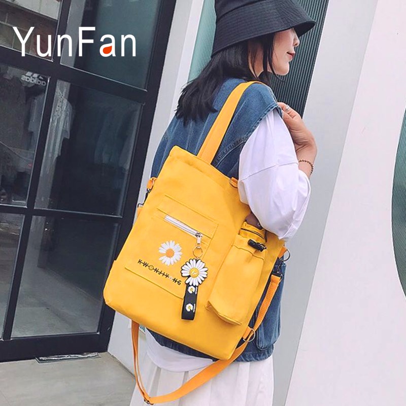 2020 new Korean canvas bag women's shoulder bag diagonal multi-purpose large-capacity daisy print student tuition, Black
2020 new Korean canvas bag women's shoulder bag diagonal multi-purpose large-capacity daisy print student tuition, Black