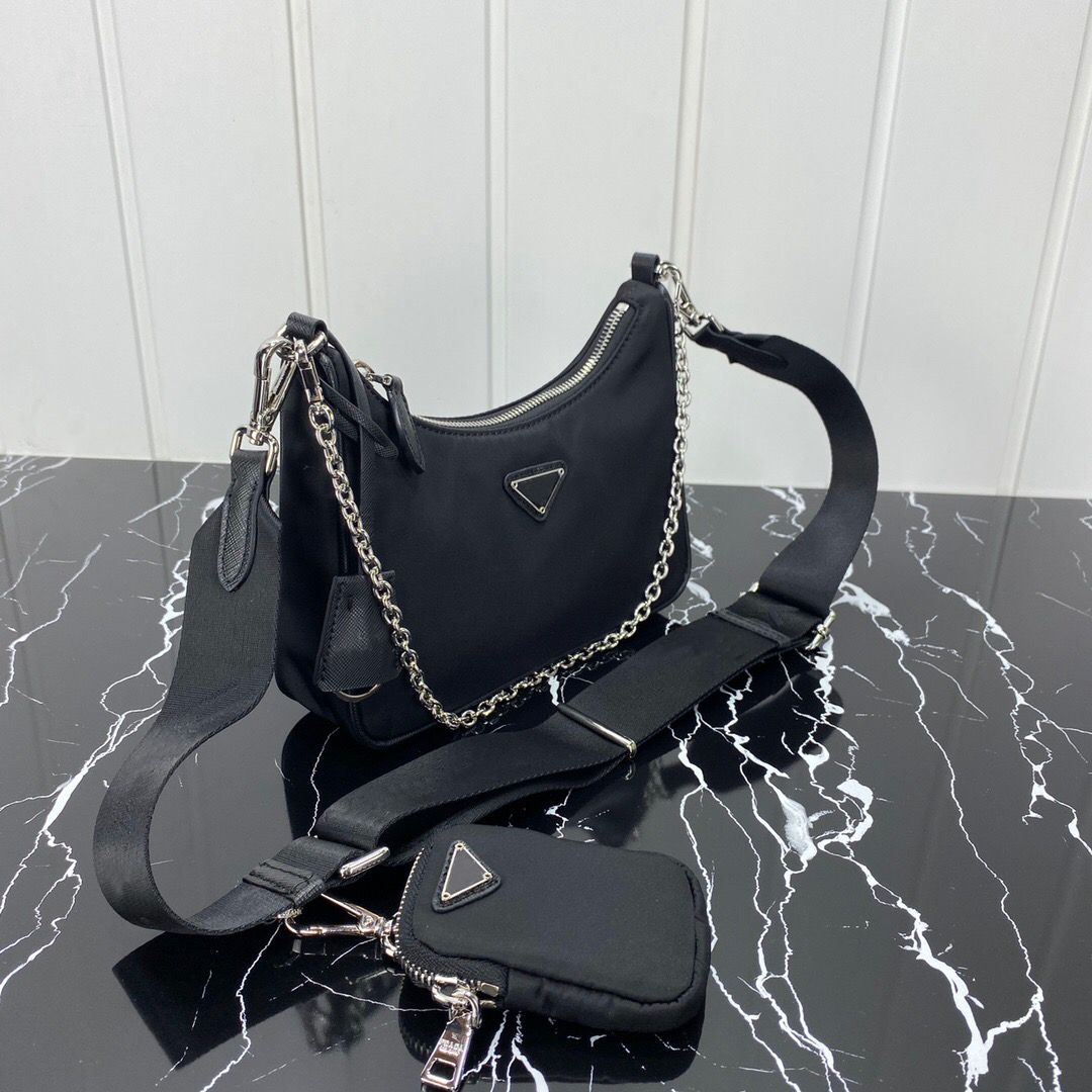 High Bag Fashion Luxurys Bags Designers Handbags Quality Canvas Re-Edition Purses 2005 Nylon Women Hobo Chain Crossbody Shoulder Rpxlm, Red;black
High Bag Fashion Luxurys Bags Designers Handbags Quality Canvas Re-Edition Purses 2005 Nylon Women Hobo Chain Crossbody Shoulder Rpxlm, Red;black