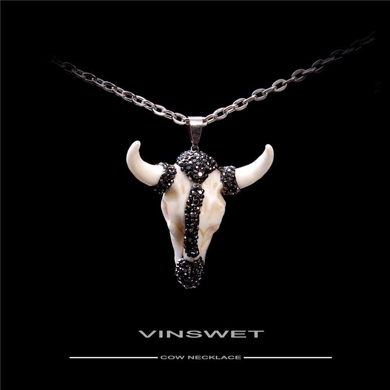 Metal men and women cow head pendant charm necklace bone glass jewelry party bar gifts Protection blessing healing necklace
Metal men and women cow head pendant charm necklace bone glass jewelry party bar gifts Protection blessing healing necklace