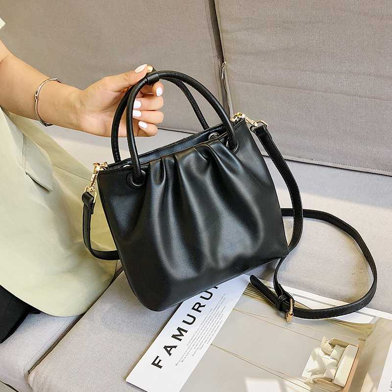 Solid Color PU Leather Crossbody Bags For Women 2020 Fashion Simple Summer Totes Lady Travel Shoulder Handbags and Purses, Black
Solid Color PU Leather Crossbody Bags For Women 2020 Fashion Simple Summer Totes Lady Travel Shoulder Handbags and Purses, Black