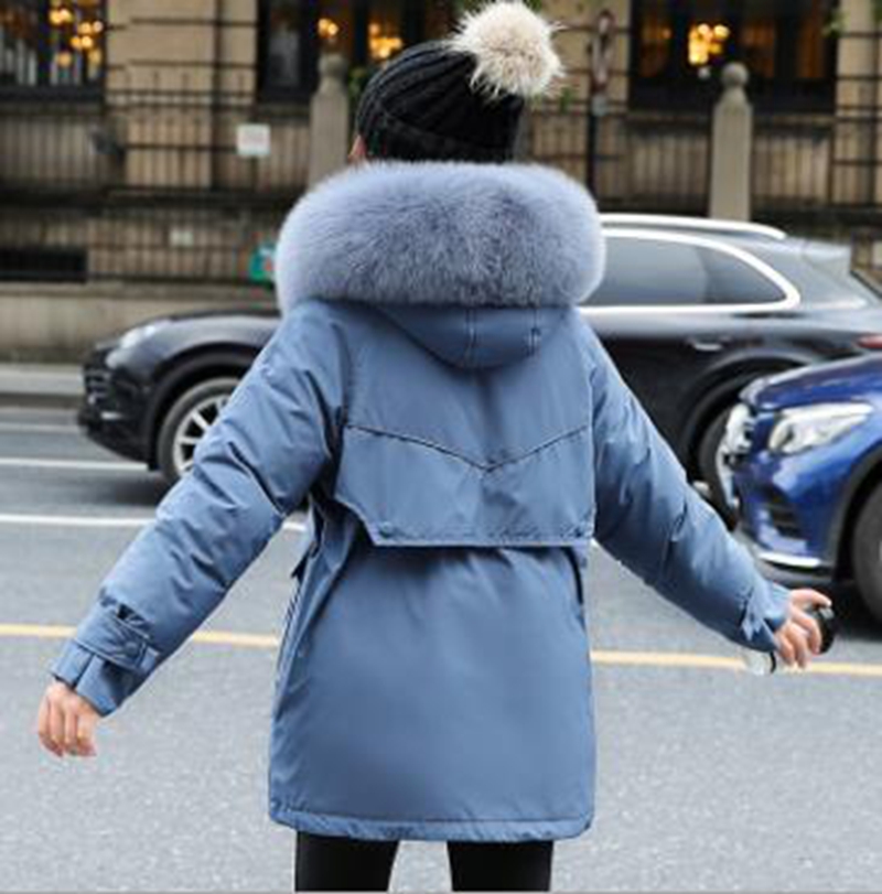 Wholesale fashion autumn and winter new style women's fur collar short hooded down padded jacket, Blue gray
Wholesale fashion autumn and winter new style women's fur collar short hooded down padded jacket, Blue gray