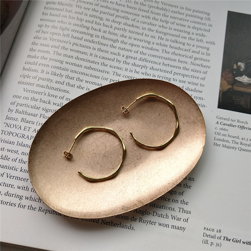RUIYI European Style Women Nightclub Hyperbole Hoop Earrings 925 Sterling Silver Fashion Geometric Big Circle Stylish Earrings
RUIYI European Style Women Nightclub Hyperbole Hoop Earrings 925 Sterling Silver Fashion Geometric Big Circle Stylish Earrings