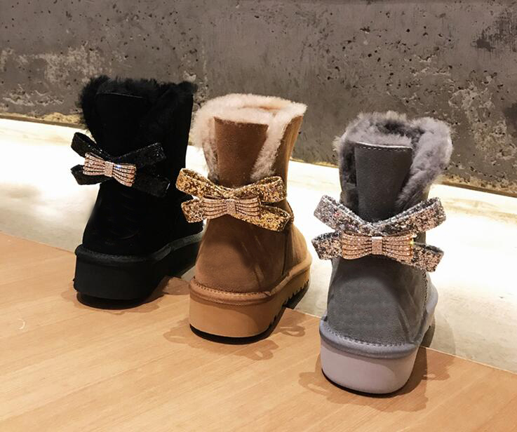 New Arrival 2020 Australia Woman Winter Classic Snow Boots Genuine cow leather Women's Snow Boots High Quality Shoes US4-13
New Arrival 2020 Australia Woman Winter Classic Snow Boots Genuine cow leather Women's Snow Boots High Quality Shoes US4-13