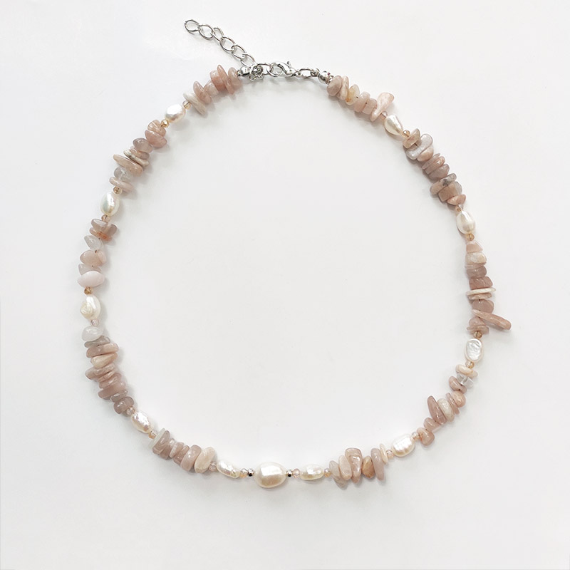 women fashion bohemian short necklace pink stone natural pearl creative stitching jewelry 2020 new unique aesthetics charm choke
women fashion bohemian short necklace pink stone natural pearl creative stitching jewelry 2020 new unique aesthetics charm choke
