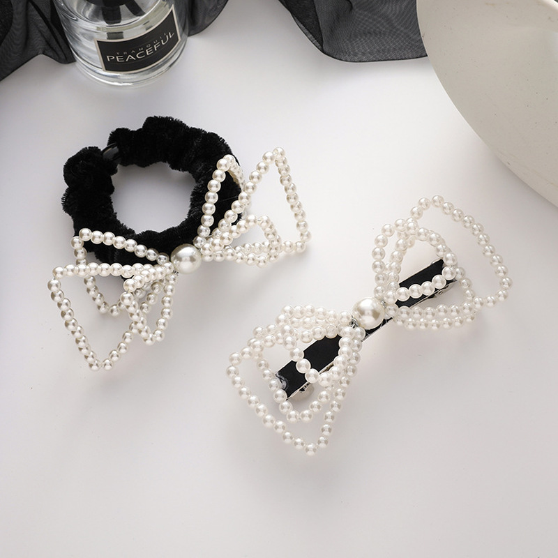 Korean Elegant Simulated Pearl Bowknot Hairpins for Women Female Hollow Out Alloy Pearl Hair Clips Headwear Hair Accessories
Korean Elegant Simulated Pearl Bowknot Hairpins for Women Female Hollow Out Alloy Pearl Hair Clips Headwear Hair Accessories