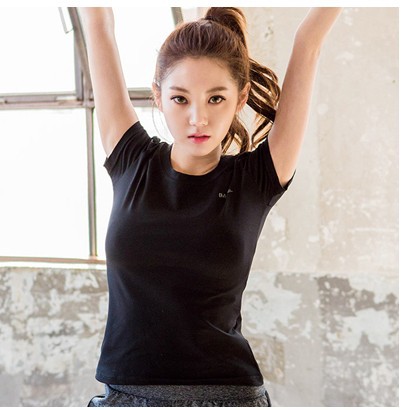 Yoga Quick Dry Sportswear Running Women Elastic Gym Clothes Solid Black Patchwork Short T-shirt
Yoga Quick Dry Sportswear Running Women Elastic Gym Clothes Solid Black Patchwork Short T-shirt