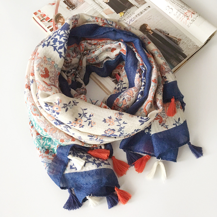 2020 Korean new spring autumn printed women's scarf tassel floral ethnic style cotton travel sunshade sunscreen large shawl
2020 Korean new spring autumn printed women's scarf tassel floral ethnic style cotton travel sunshade sunscreen large shawl