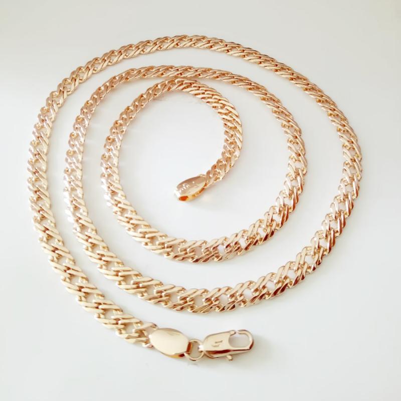 Man Necklace Men Jewelry Necklace Chain Trendy Rose Gold Color Jewelry Link Chain 60cm Long Top Fashion
Man Necklace Men Jewelry Necklace Chain Trendy Rose Gold Color Jewelry Link Chain 60cm Long Top Fashion