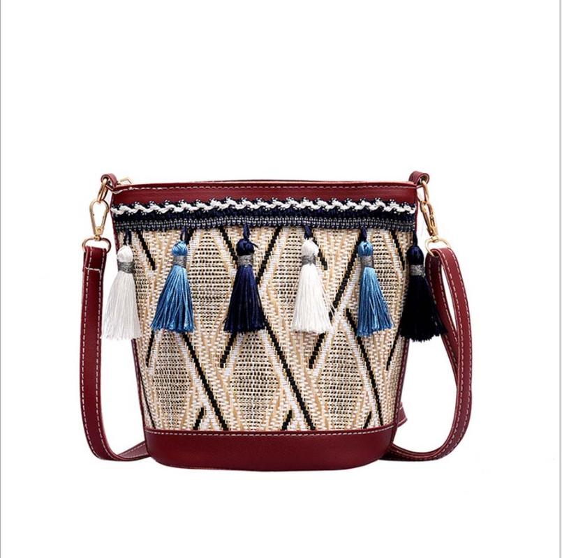 Women's Bohemian Woven Handbag Straw Rattan Wicker Sling Bag Beach Casual Clutch Ladies Summer Tassel Bucket Women Handbags
Women's Bohemian Woven Handbag Straw Rattan Wicker Sling Bag Beach Casual Clutch Ladies Summer Tassel Bucket Women Handbags