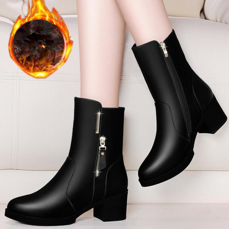 LAIDILANGTU Designer thick with high heel tube women's boots autumn and winter new plus velvet warm boots women shoes, 01 single boot
LAIDILANGTU Designer thick with high heel tube women's boots autumn and winter new plus velvet warm boots women shoes, 01 single boot