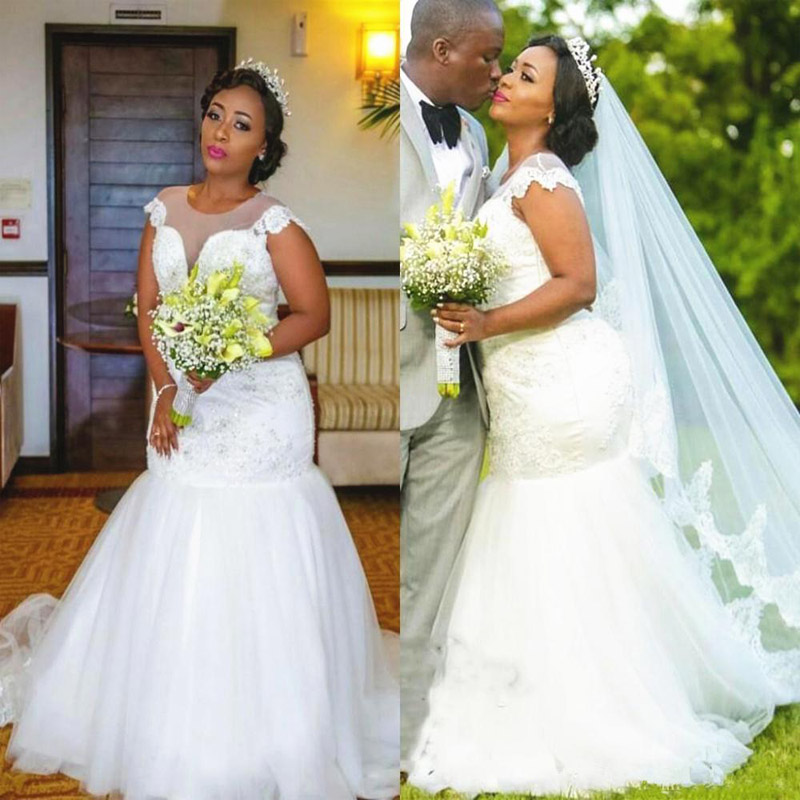 Sweet Shinning Dark Blue Quinceanera Dresses Crew Neck Sleeveless Appliques Beaded 16 Sweet Party Gowns vestidos de 15 años