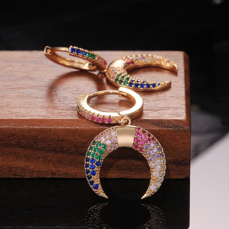 Vintage Fashion Jewelry Top Selling Lucky Dangle Earring 925 Sterling Silver Colorful White Sapphire Diamond Gemstones Crescent Moon Earring