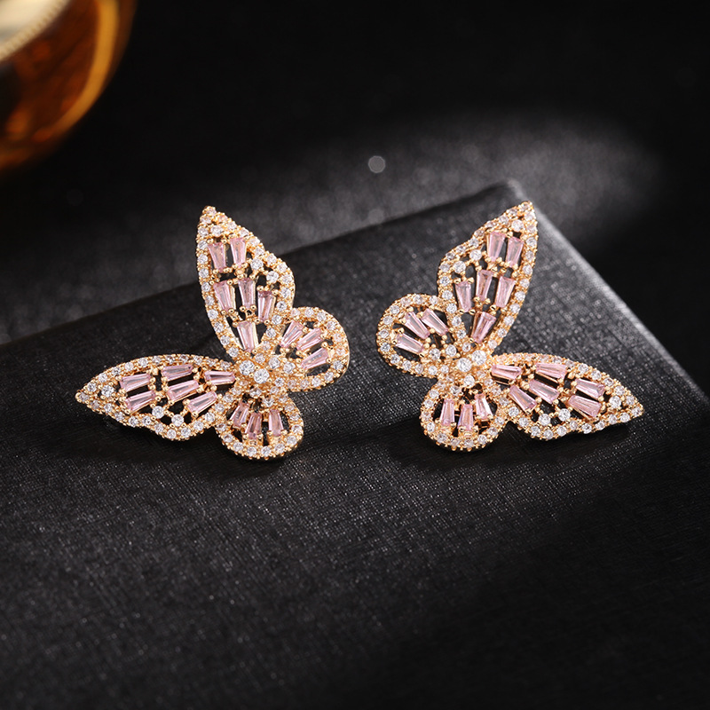 Butterfly Earrings Rose Gold Color S925 Silver Post Stud Earrings for Women Zircon Insect Woman Jewelry Gift Holiday
Butterfly Earrings Rose Gold Color S925 Silver Post Stud Earrings for Women Zircon Insect Woman Jewelry Gift Holiday